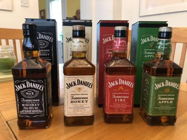 Jack Daniel's Bonded is a bold 100-proof Tennessee whiskey, rich in oak, caramel, and spice. Bottled in bond, aged 4+ years, and crafted for bold flavor