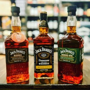 Jack Daniel's Bonded is a bold 100-proof Tennessee whiskey, rich in oak, caramel, and spice. Bottled in bond, aged 4+ years, and crafted for bold flavor