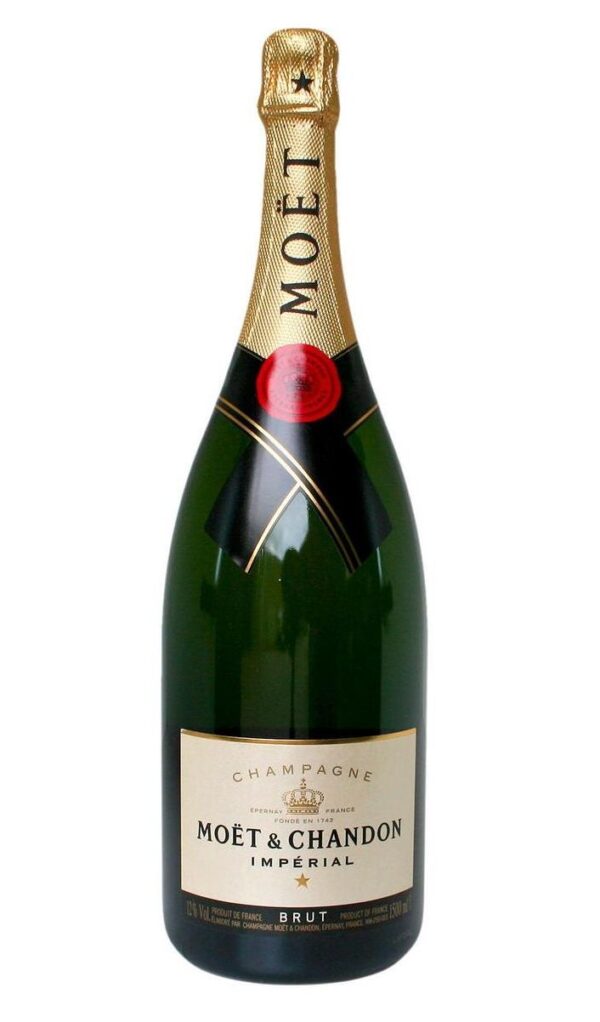 Buy Moët & Chandon Impérial Brut online. One of the best brut champagnes for celebration in the USA. Premium Moët & Chandon Champagne delivery nationwide.