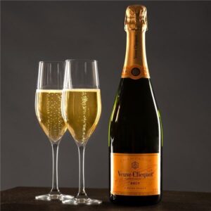 Buy Veuve Clicquot Yellow Label Brut online. Premium French champagne for celebrations. Nationwide champagne delivery across the USA.