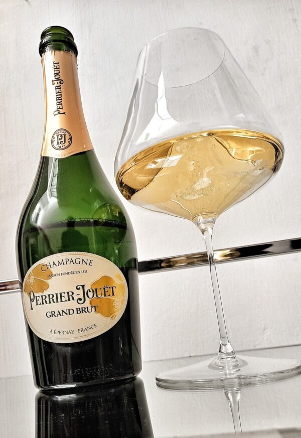 Buy Perrier-Jouët Grand Brut online. Elegant French champagne with floral notes, perfect for celebrations. Champagne delivery available across the USA.