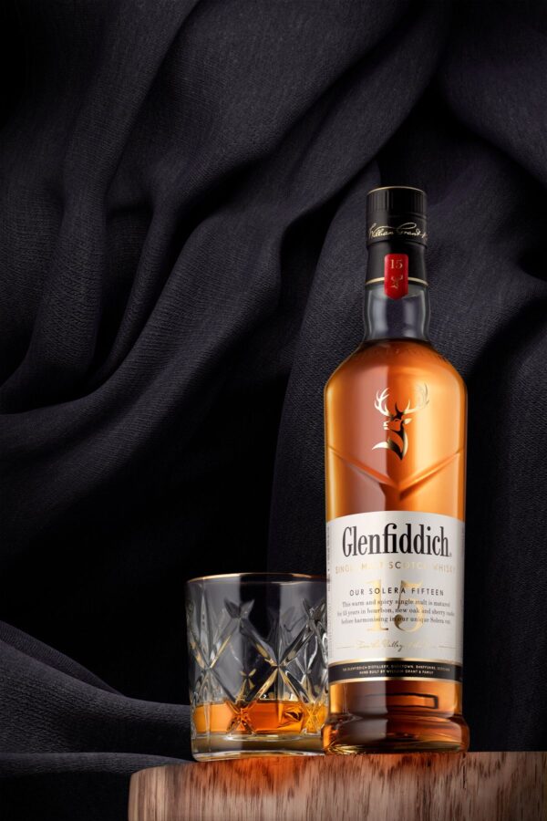 Buy Glenfiddich 15, Glenfiddich 15 Year Solera Reserve, Single Malt Scotch, Buy Glenfiddich Whiskey, Speyside Whiskey, Best Single Malt Scotch whiskey.